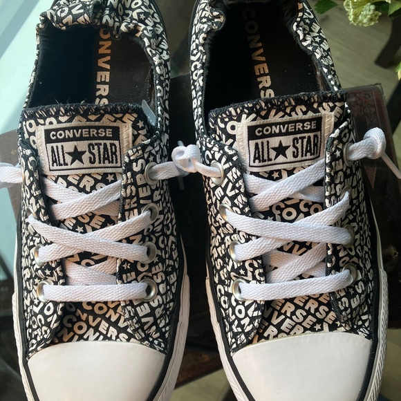 Converse Shoreline Black and White Script - Size 9 - Picture 3 of 8